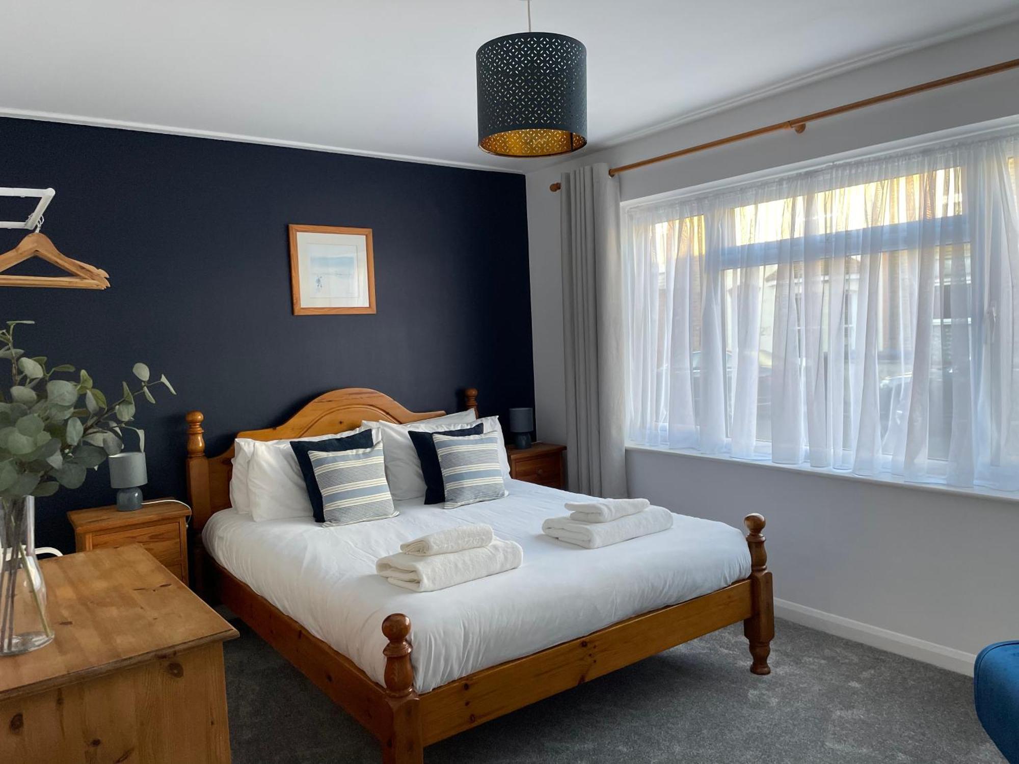 The Seagull, With Driveway And Patio Garden Holiday home *